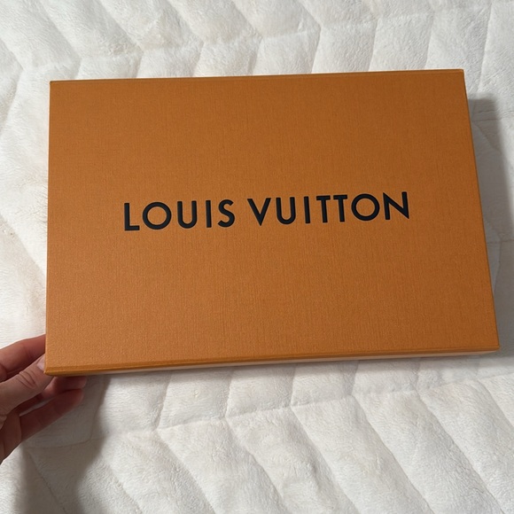 NWT Louis Vuitton LV Cold Spark Beanie New w Box - Picture 14 of 14